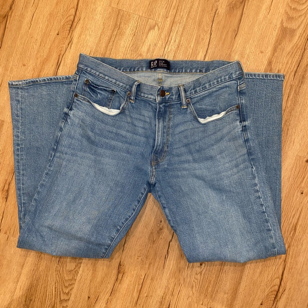 Gap Slim Straight Jeans